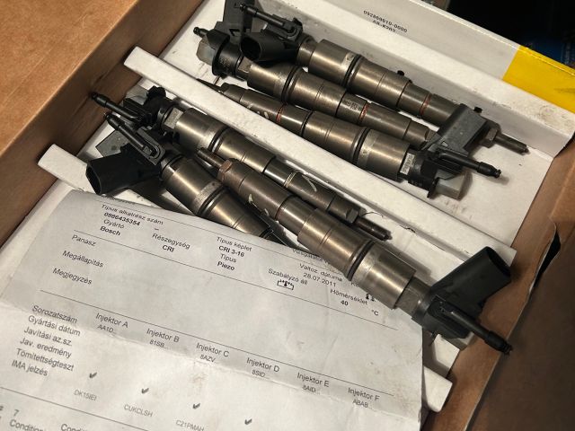 bontott BMW 5 E60 Porlasztó Sor / Híd