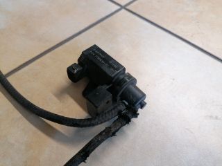 bontott BMW 5 E60 Turbó Vákum Szelep