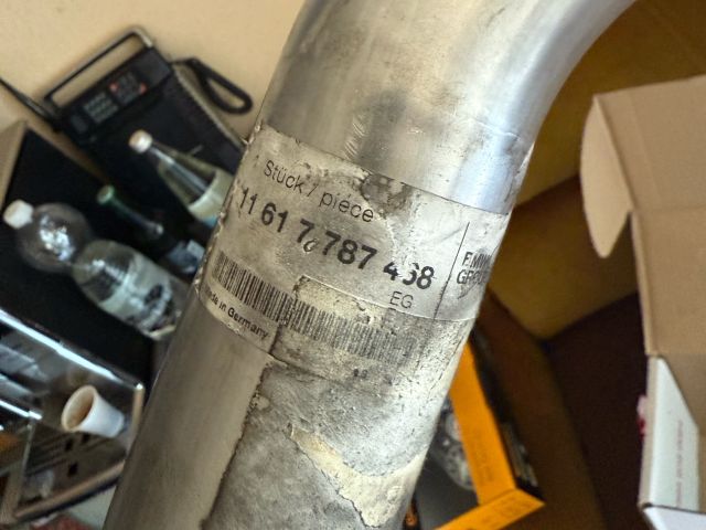 bontott BMW 5 E60 Turbócső