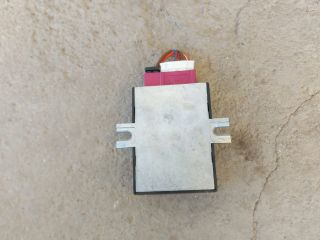 bontott BMW 5 E60 Üzemanyag Szivattyú Relé