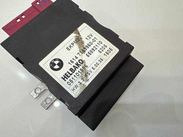 bontott BMW 5 E60 Üzemanyag Szivattyú Relé