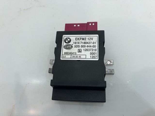 bontott BMW 5 E60 Üzemanyag Szivattyú Relé