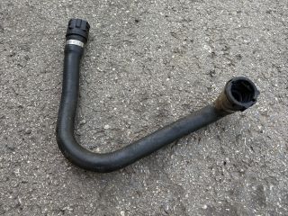 bontott BMW 5 E60 Vízcső