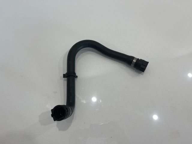 bontott BMW 5 E60 Vízcső