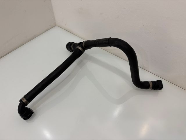 bontott BMW 5 E60 Vízcső