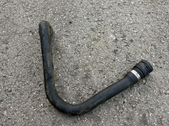 bontott BMW 5 E60 Vízcső