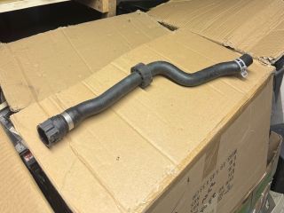 bontott BMW 5 E60 Vízcső