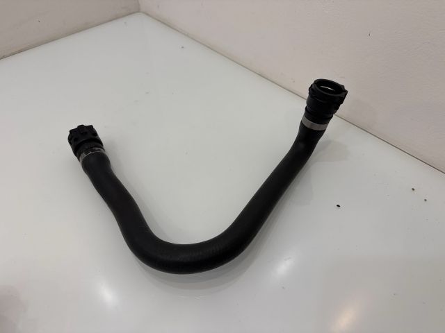 bontott BMW 5 E60 Vízcső