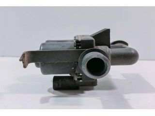 bontott BMW 5 E60 Vízpumpa