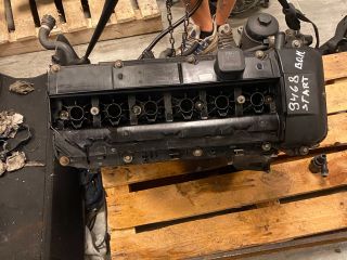 bontott BMW 5 E60 Motor (Fűzött blokk hengerfejjel)