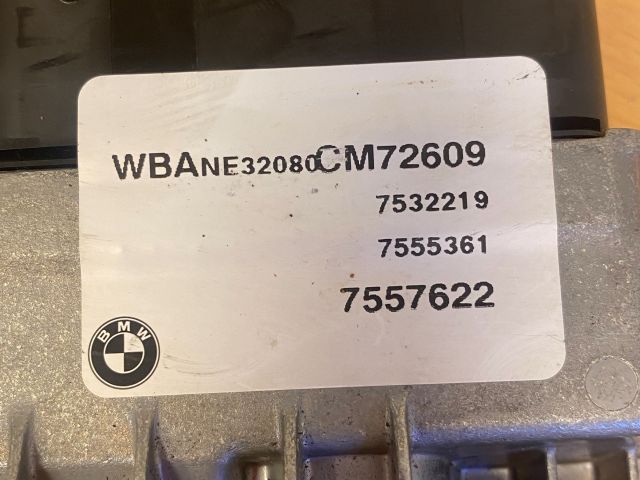 bontott BMW 5 E60 Motorvezérlő