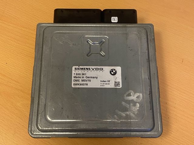 bontott BMW 5 E60 Motorvezérlő