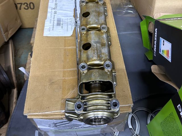 bontott BMW 5 E60 Szívó Vezérműtengely