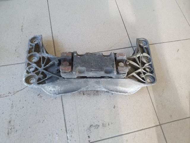 bontott BMW 5 E60 Váltó Tartó Bak (Pozíciófüggetlen)