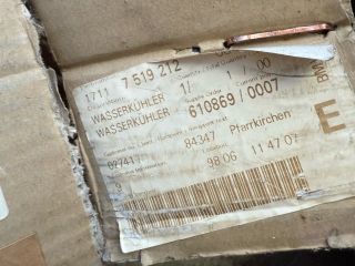 bontott BMW 5 E60 Vízhűtő Radiátor (Klímás)