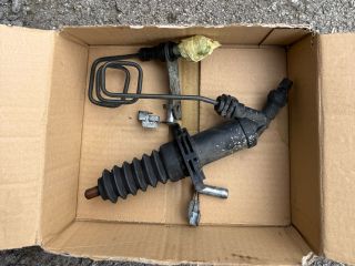 bontott BMW 5 E60 Kuplung Munkahenger