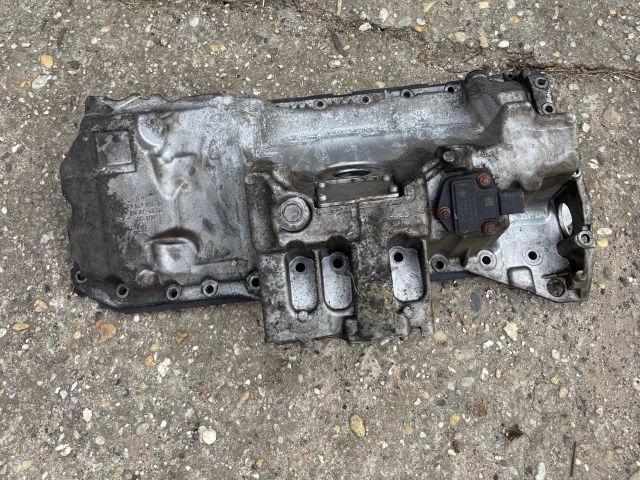 bontott BMW 5 E60 Olajteknő