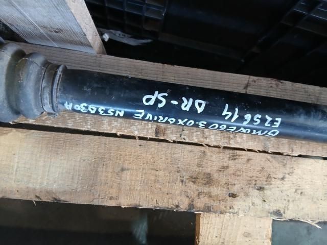 bontott BMW 5 E60 Jobb hátsó Féltengely