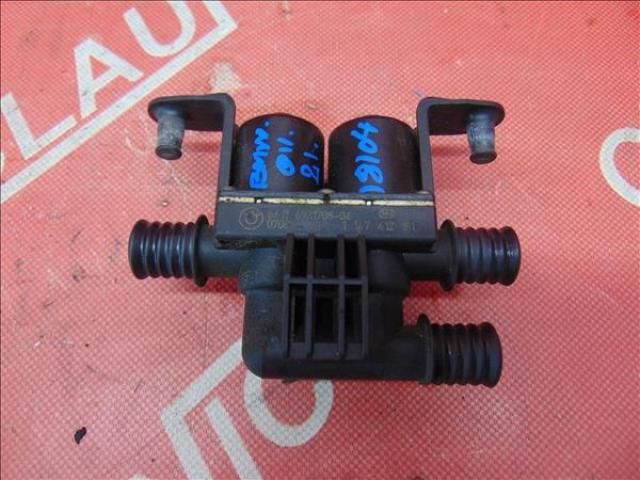 bontott BMW 5 E60 Vízpumpa