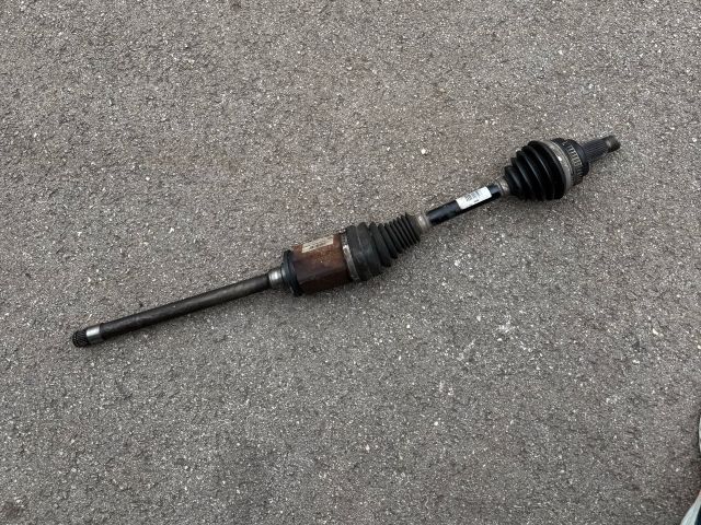 bontott BMW 5 E60 Jobb Féltengely