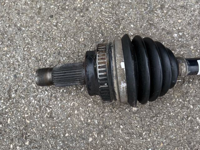 bontott BMW 5 E60 Jobb Féltengely