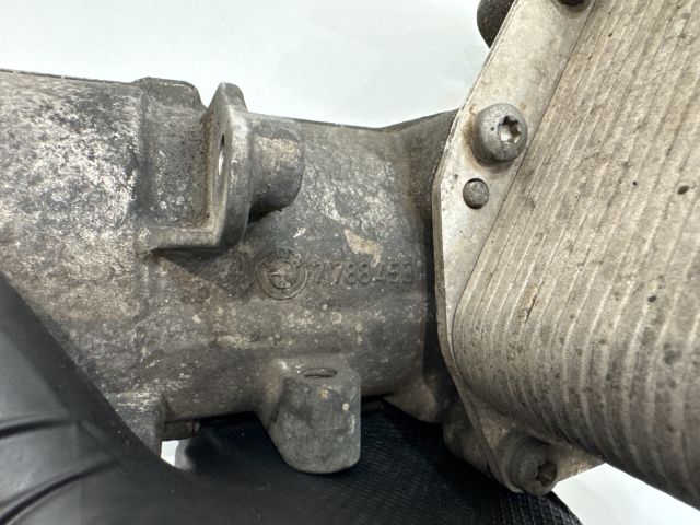 bontott BMW 5 E60 Olajszűrő Ház