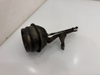 bontott BMW 5 E60 Turbó Vákum Szelep