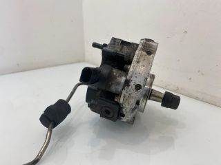 bontott BMW 5 E60 Üzemanyag Szivattyú