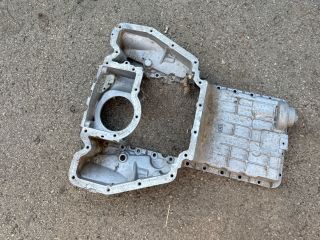 bontott BMW 5 E60 Olajteknő