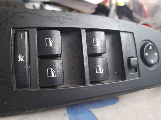 bontott BMW 5 E60 Ablakemelő Kapcsoló Négyes / Kettes