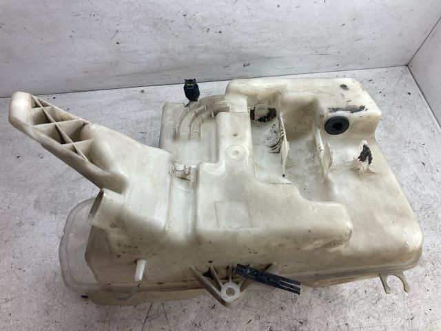 bontott BMW 5 E60 Ablakmosó Tartály