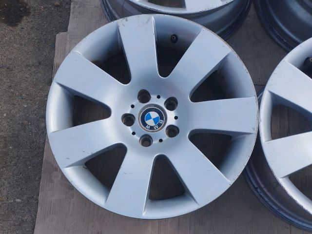 bontott BMW 5 E60 Alufelni Szett