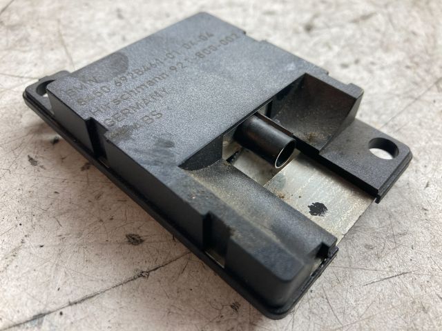 bontott BMW 5 E60 Antenna Erősítő