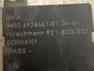 bontott BMW 5 E60 Antenna Erősítő