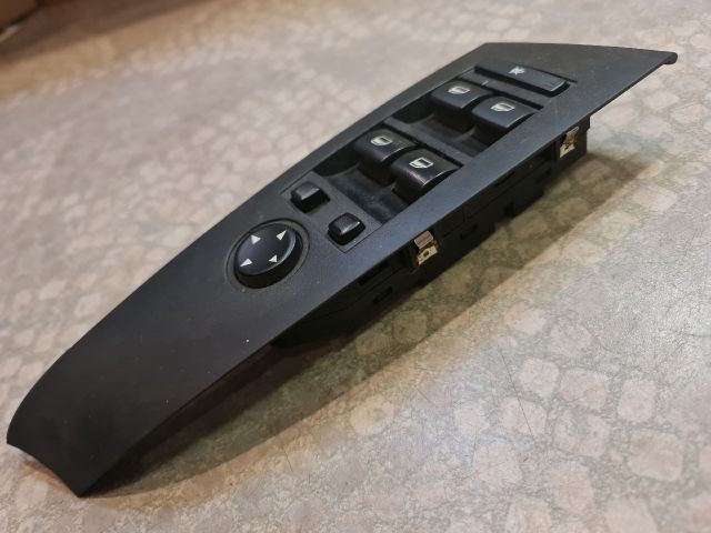 bontott BMW 5 E60 Bal első Ablakemelő Kapcsoló