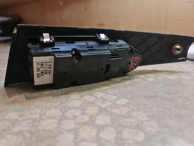 bontott BMW 5 E60 Bal első Ablakemelő Kapcsoló