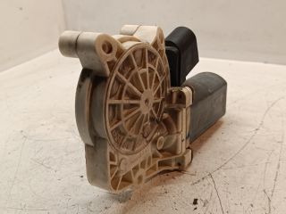 bontott BMW 5 E60 Bal első Ablakemelő Motor