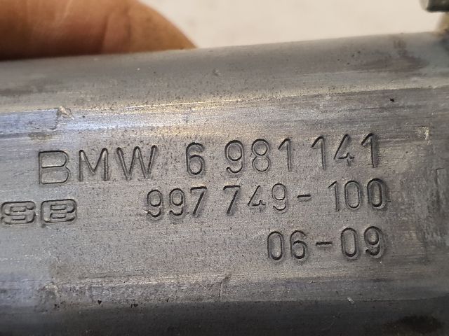 bontott BMW 5 E60 Bal első Ablakemelő Motor