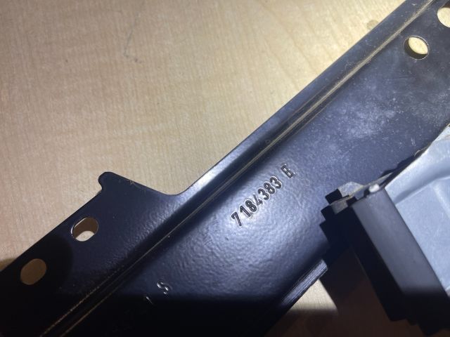 bontott BMW 5 E60 Bal első Ablakemelő Szerkezet (Elektromos)