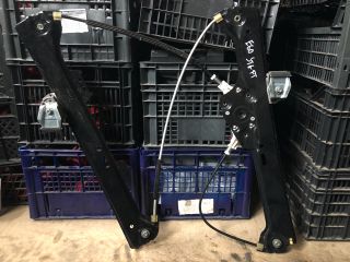 bontott BMW 5 E60 Bal első Ablakemelő Szerkezet (Elektromos)