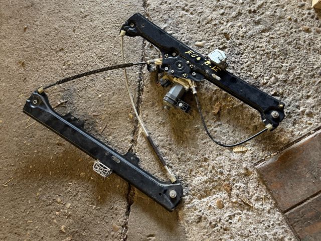 bontott BMW 5 E60 Bal első Ablakemelő Szerkezet (Elektromos)