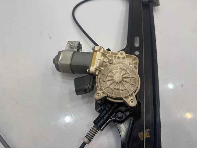 bontott BMW 5 E60 Bal első Ablakemelő Szerkezet (Elektromos)