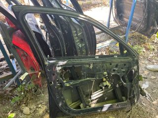 bontott BMW 5 E60 Bal első Ajtó (Üres lemez)