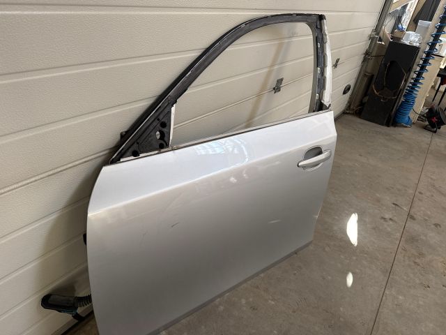 bontott BMW 5 E60 Bal első Ajtó (Üres lemez)