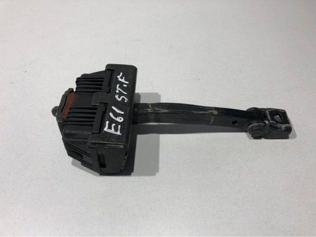 bontott BMW 5 E60 Bal első Ajtóhatároló