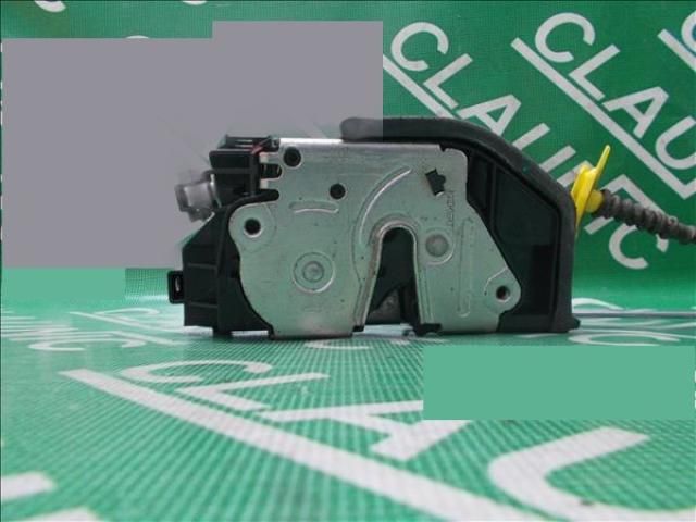 bontott BMW 5 E60 Bal első Ajtózár