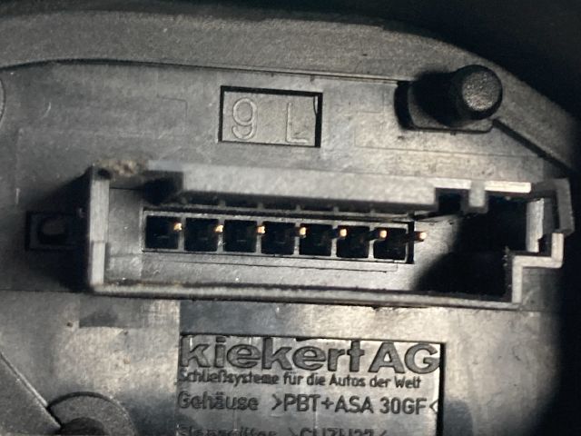 bontott BMW 5 E60 Bal első Ajtózár