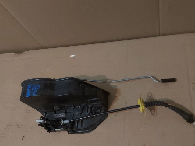 bontott BMW 5 E60 Bal első Ajtózár