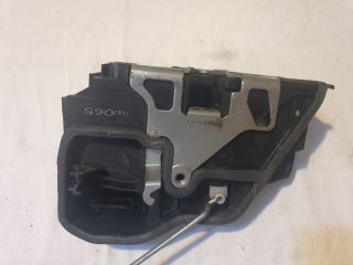 bontott BMW 5 E60 Bal első Ajtózár