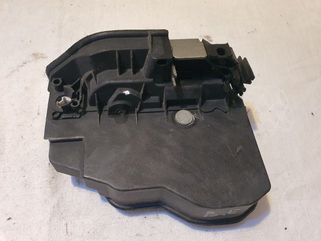 bontott BMW 5 E60 Bal első Ajtózár